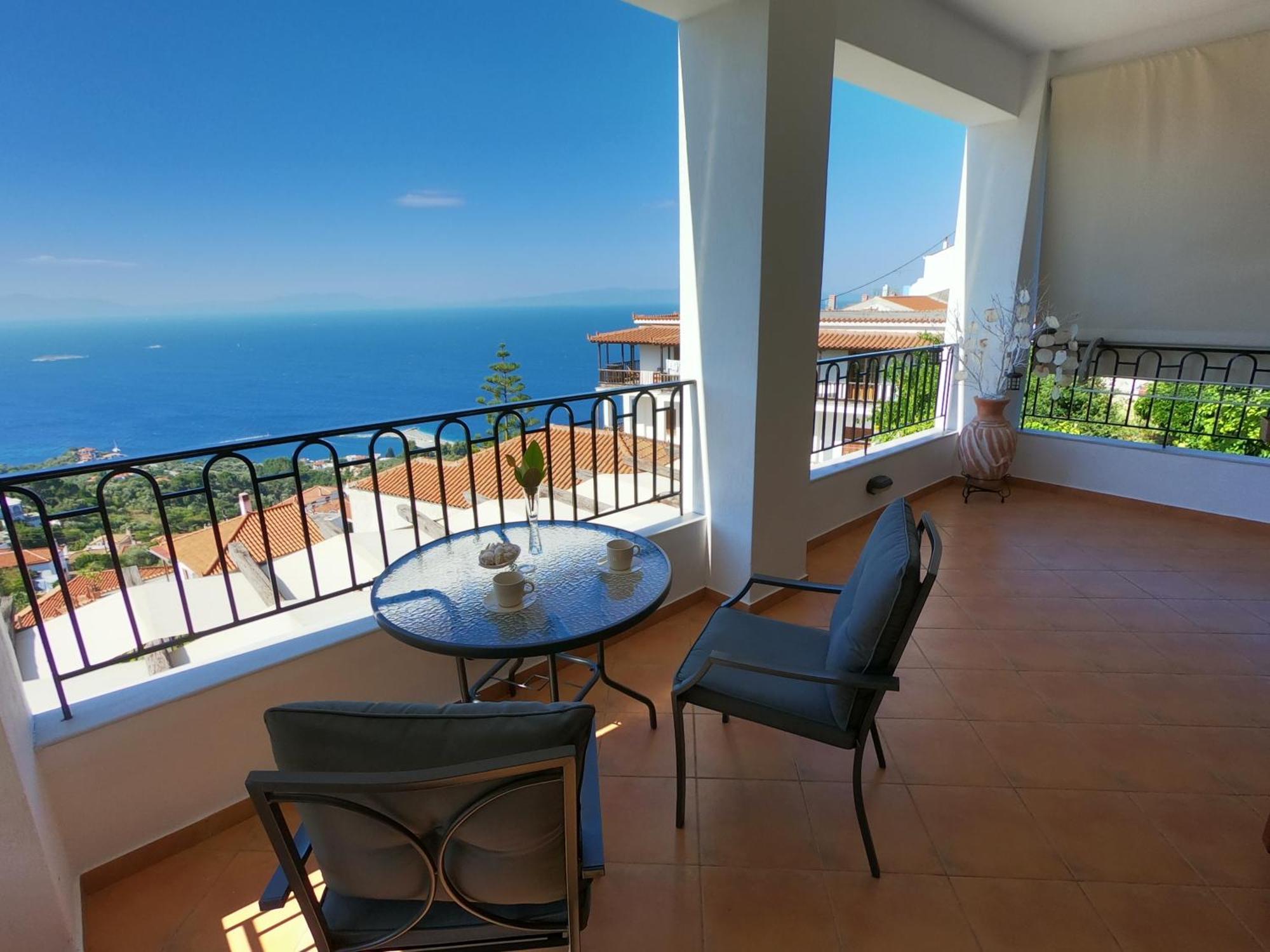 Horizon Studios With Sea View - Free Parking 글로사 외부 사진